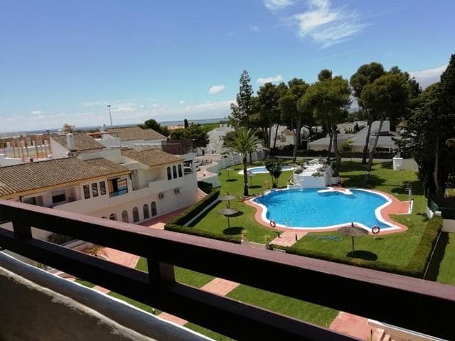 2 bedroom Apartment for sale in El Puerto de Santa Maria with pool garage - € 270,000 (Ref: 9829503)