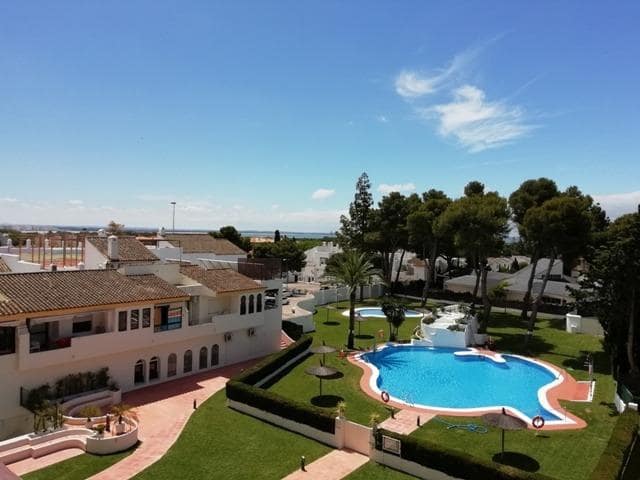 2 bedroom Apartment for sale in El Puerto de Santa Maria with pool garage - € 270,000 (Ref: 9829503)