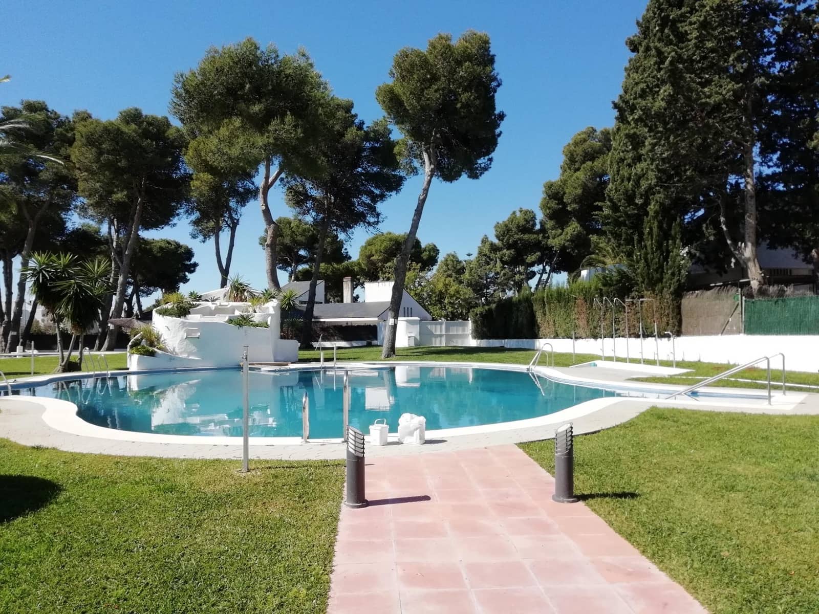 2 bedroom Apartment for sale in El Puerto de Santa Maria with pool garage - € 270,000 (Ref: 9829503)