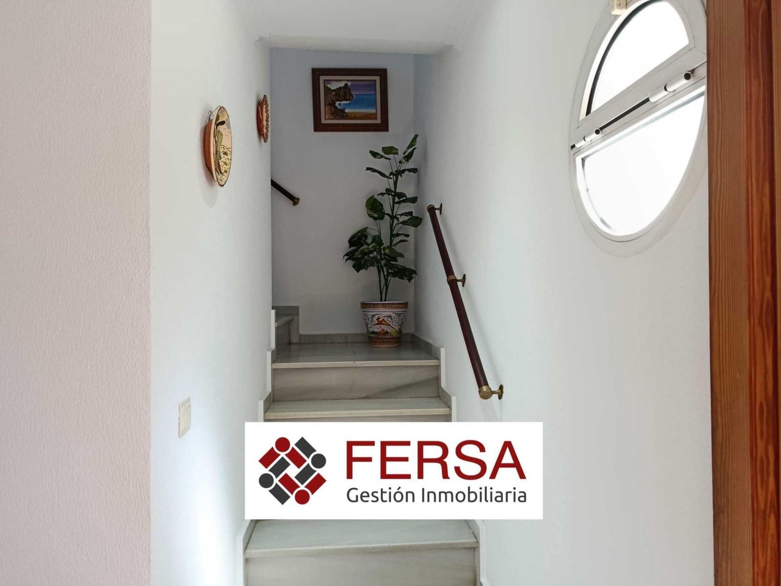 6 bedroom Villa for sale in El Puerto de Santa Maria - € 565,000 (Ref: 9829508)