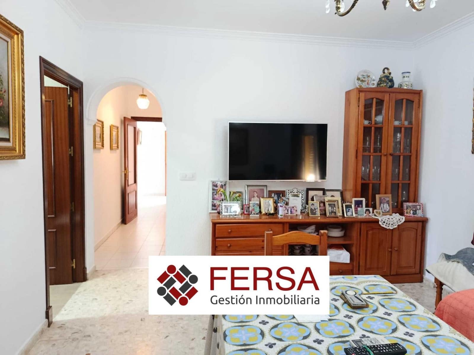 6 bedroom Villa for sale in El Puerto de Santa Maria - € 565,000 (Ref: 9829508)