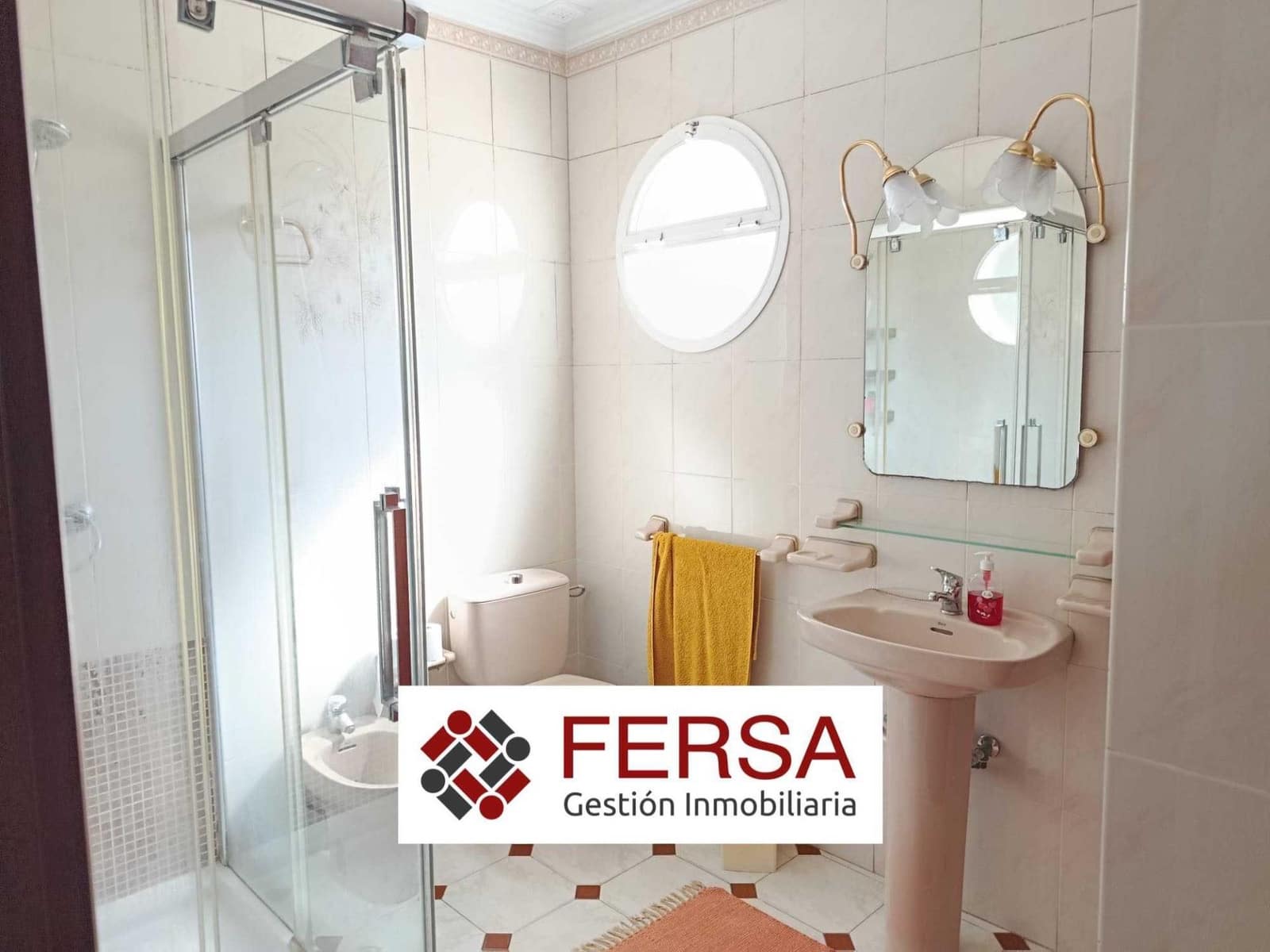 6 bedroom Villa for sale in El Puerto de Santa Maria - € 565,000 (Ref: 9829508)