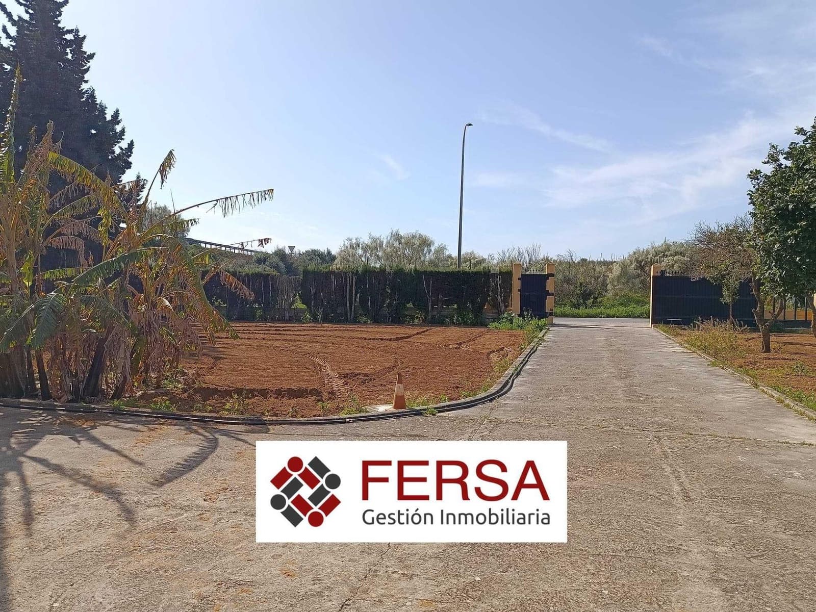 6 bedroom Villa for sale in El Puerto de Santa Maria - € 565,000 (Ref: 9829508)