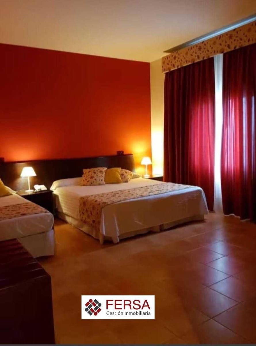 16 sypialnia Hotel na sprzedaż w El Puerto de Santa Maria - 1 380 000 € (Ref: 9829509)