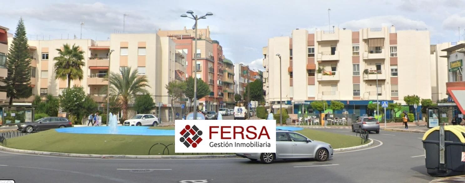Local Comercial de 13 habitaciones en El Puerto de Santa María en venta - 450.000 € (Ref: 9829512)