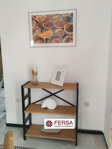 3 bedroom Penthouse for rent in El Puerto de Santa María - € 2,400 (Ref: 9829516)