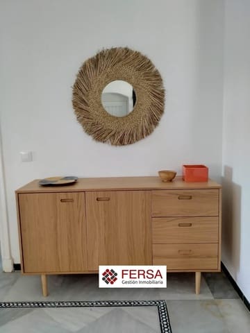 3 bedroom Penthouse for rent in El Puerto de Santa María - € 2,400 (Ref: 9829516)