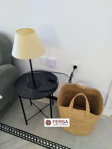 3 bedroom Penthouse for rent in El Puerto de Santa María - € 2,400 (Ref: 9829516)