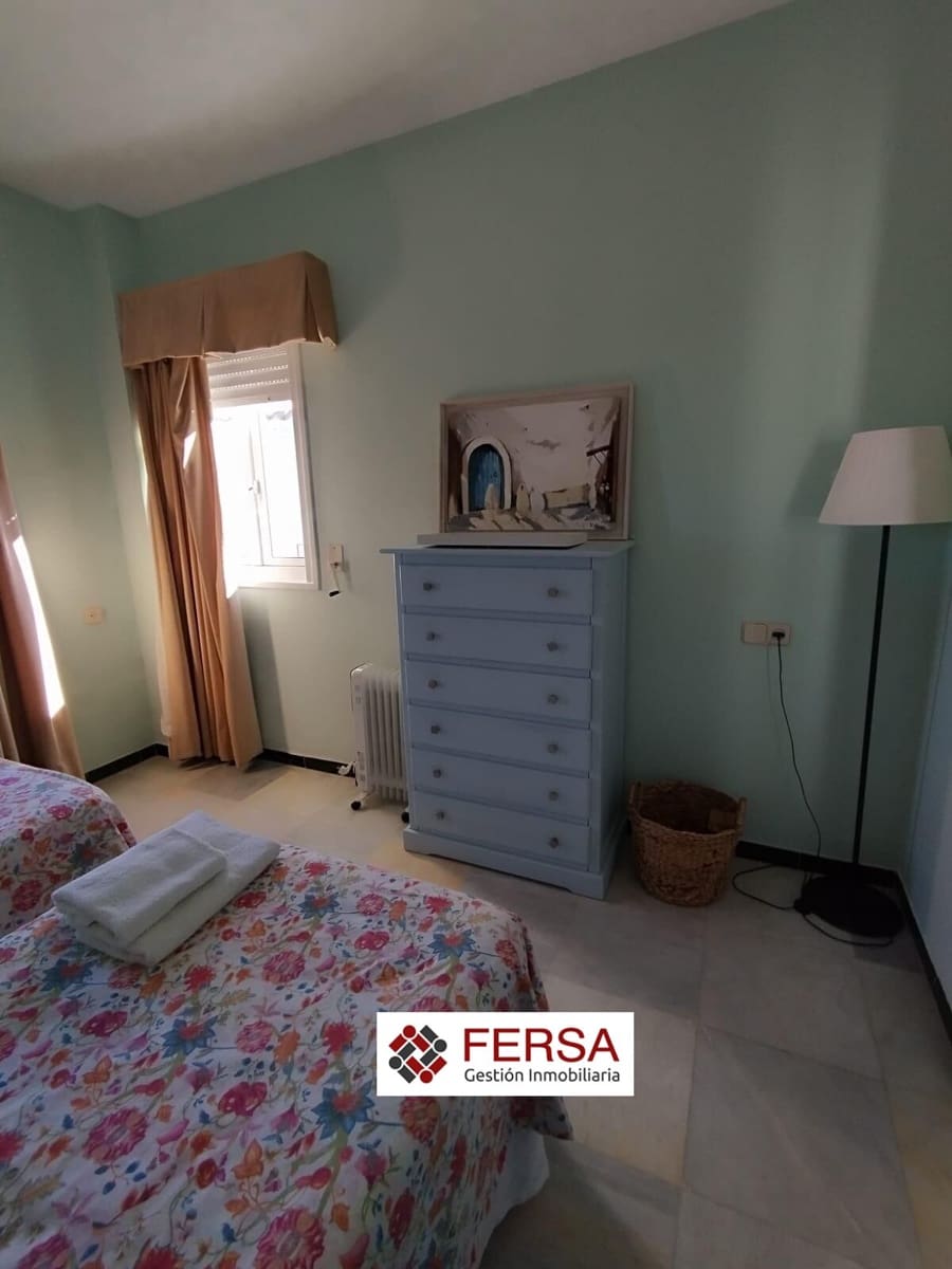 3 bedroom Penthouse for rent in El Puerto de Santa Maria - € 2,400 (Ref: 9829516)
