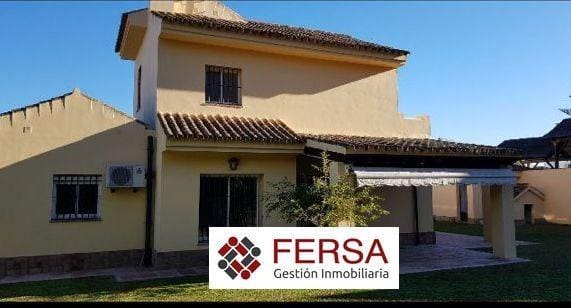 4 Zimmer Villa zu vermieten in El Puerto de Santa Maria mit Garage - 2.500 € (Ref: 9829517)