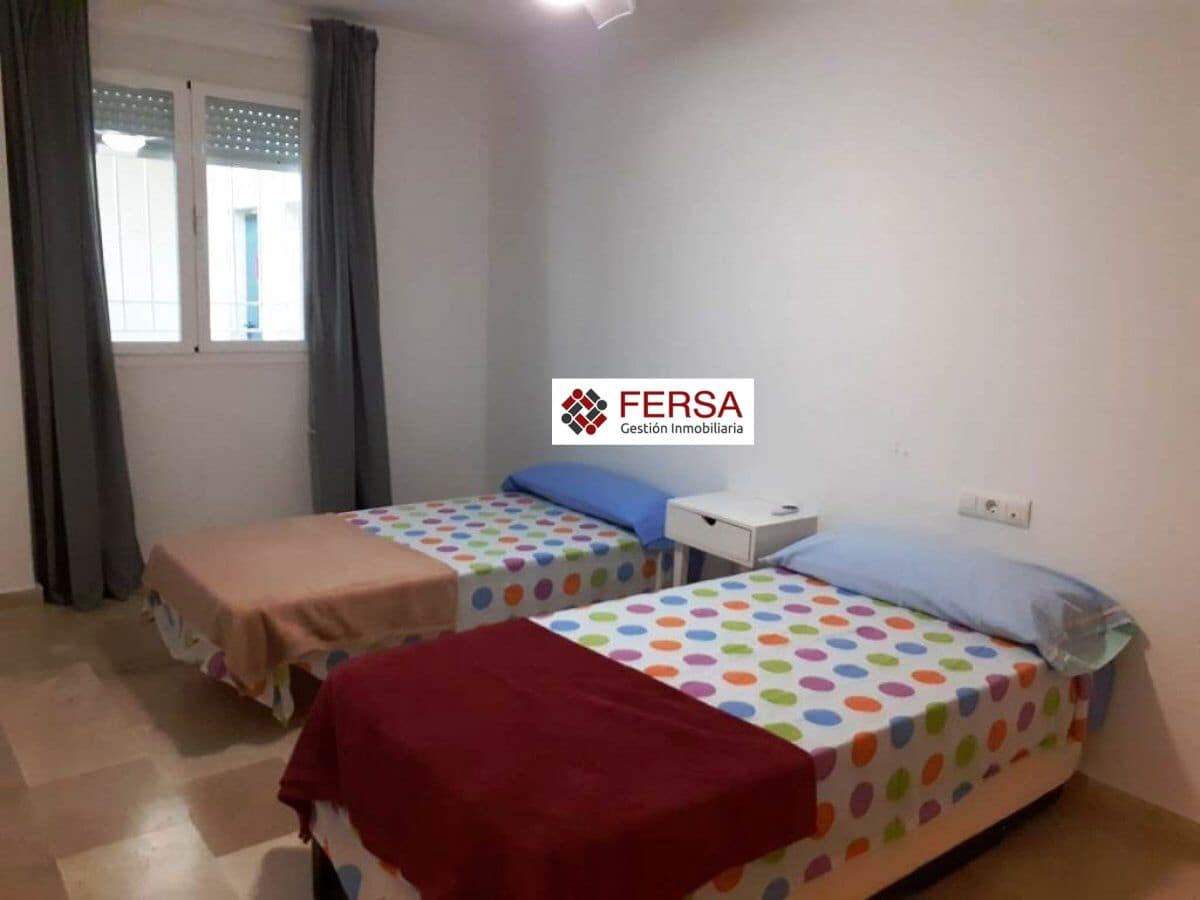 2 bedroom Apartment for rent in El Puerto de Santa Maria with pool garage - € 1,260 (Ref: 9829521)