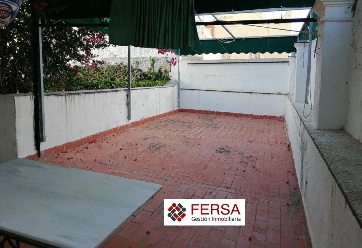 Casa de 10 habitaciones en El Puerto de Santa María en venta con garaje - 990.000 € (Ref: 9829525)