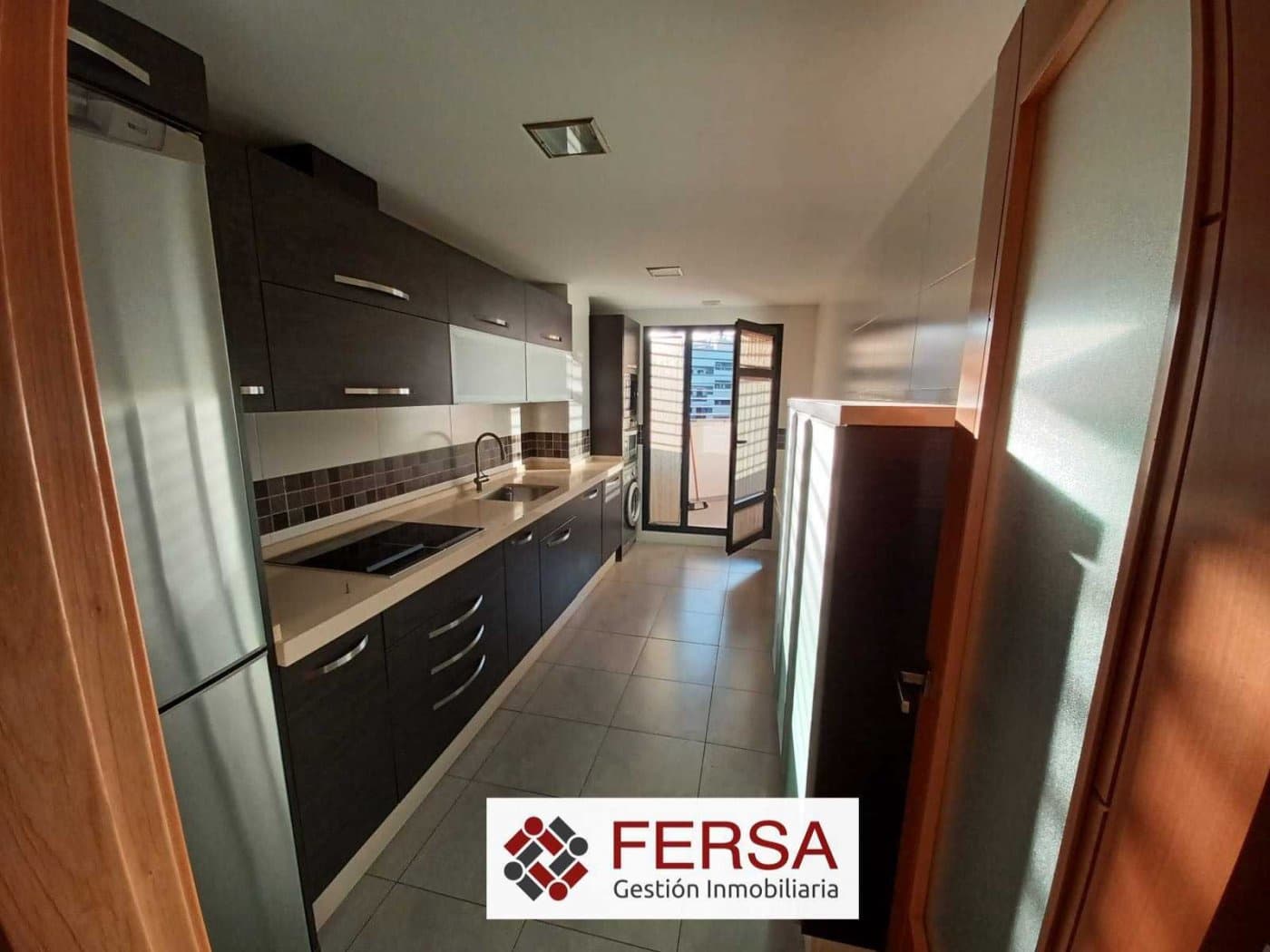 3 bedroom Flat for rent in El Puerto de Santa Maria with pool garage - € 1,800 (Ref: 9829526)
