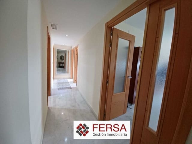 3 bedroom Flat for rent in El Puerto de Santa María with pool garage - € 1,800 (Ref: 9829526)