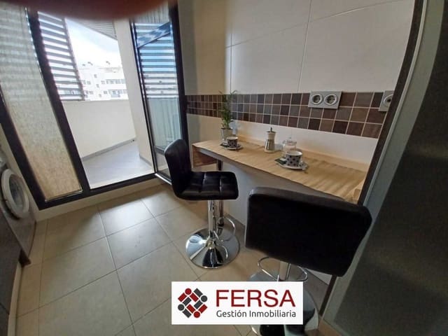 3 bedroom Flat for rent in El Puerto de Santa María with pool garage - € 1,800 (Ref: 9829526)