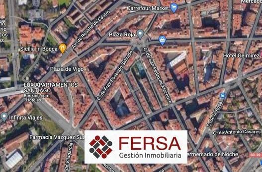 Garaje en Santiago de Compostela en venta - 50.000 € (Ref: 9829529)