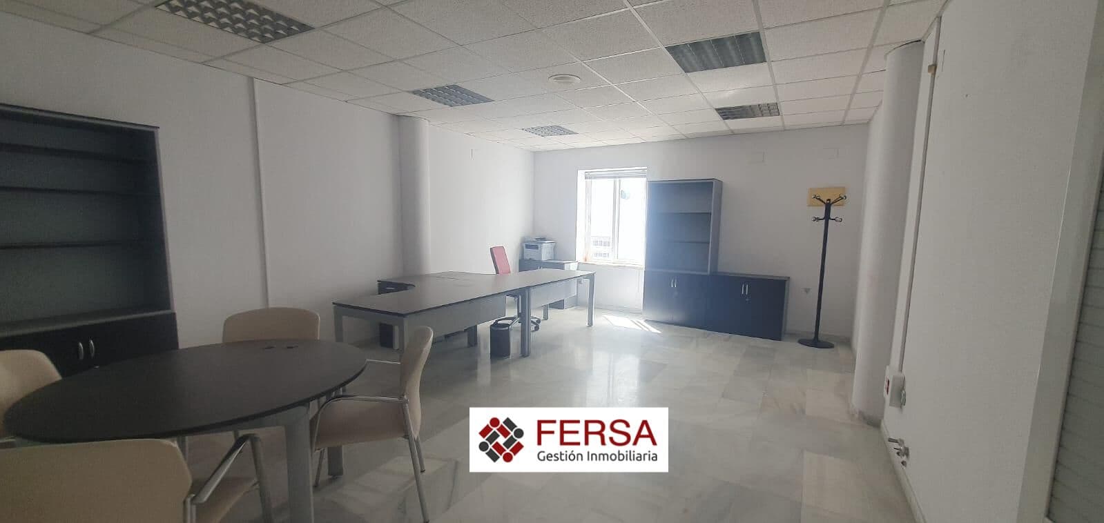 Ufficio da affittare in El Puerto de Santa Maria - 300 € (Rif: 9829530)