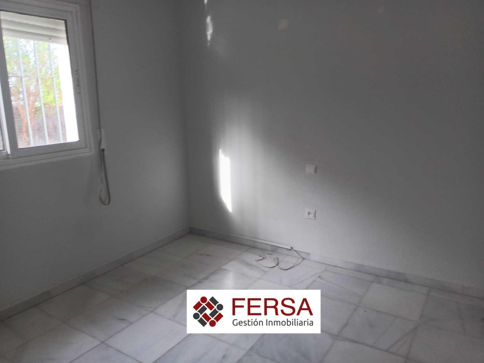 3 bedroom Villa for rent in El Puerto de Santa Maria with garage - € 1,700 (Ref: 9833594)