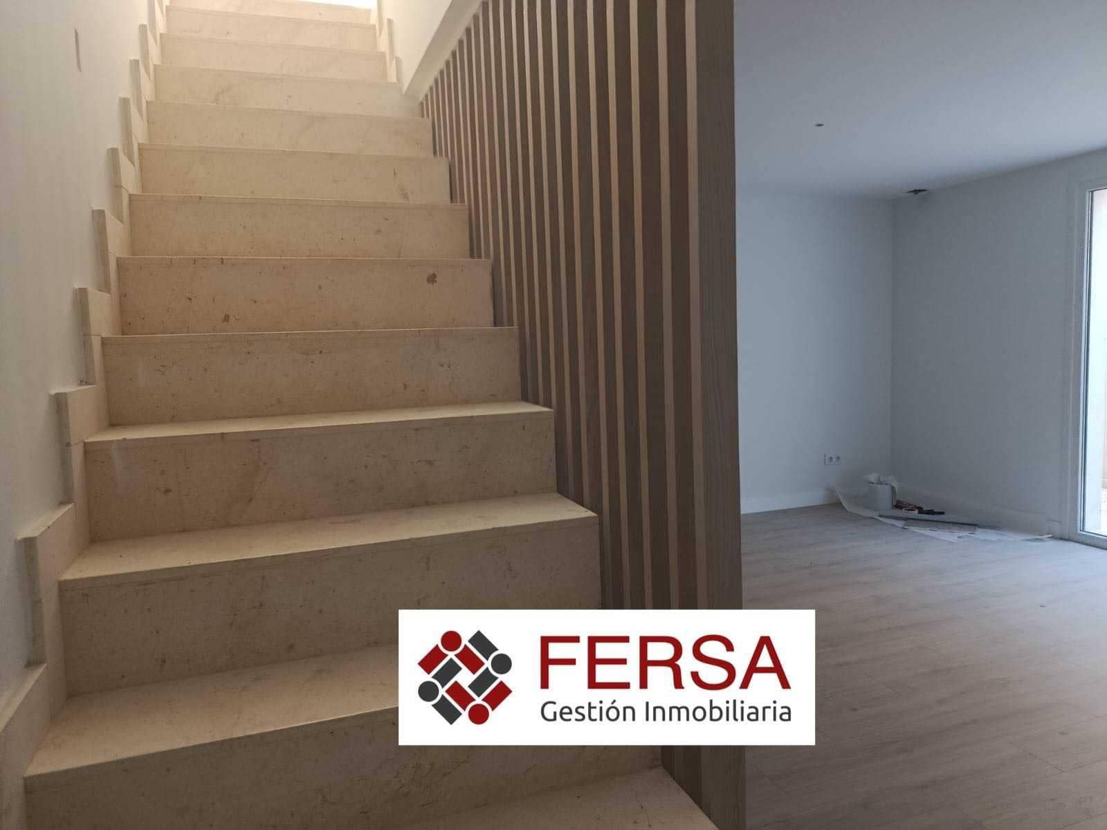 Pareado de 3 habitaciones en El Puerto de Santa María en venta - 950.000 € (Ref: 9851690)