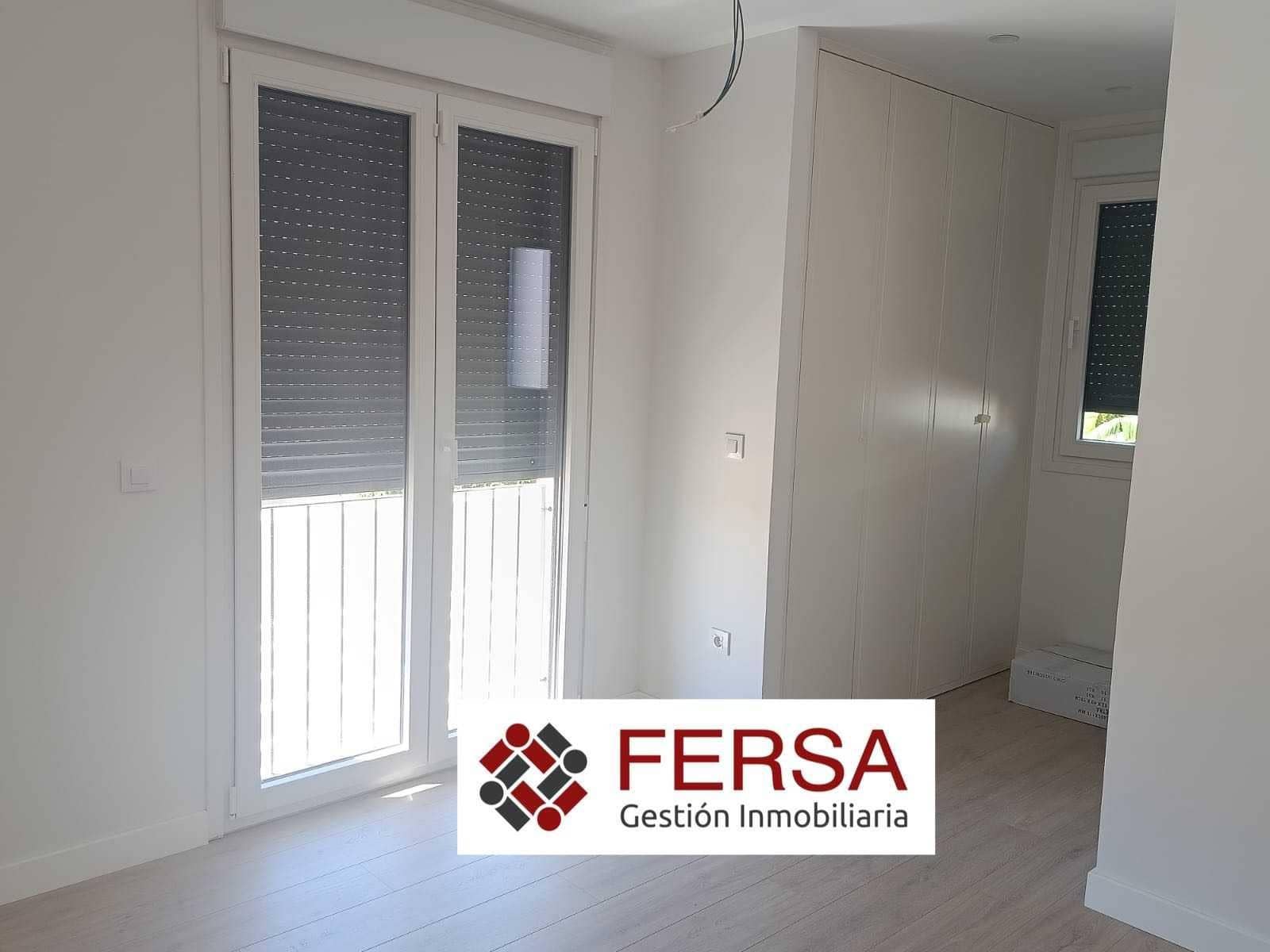 Pareado de 3 habitaciones en El Puerto de Santa María en venta - 950.000 € (Ref: 9851690)
