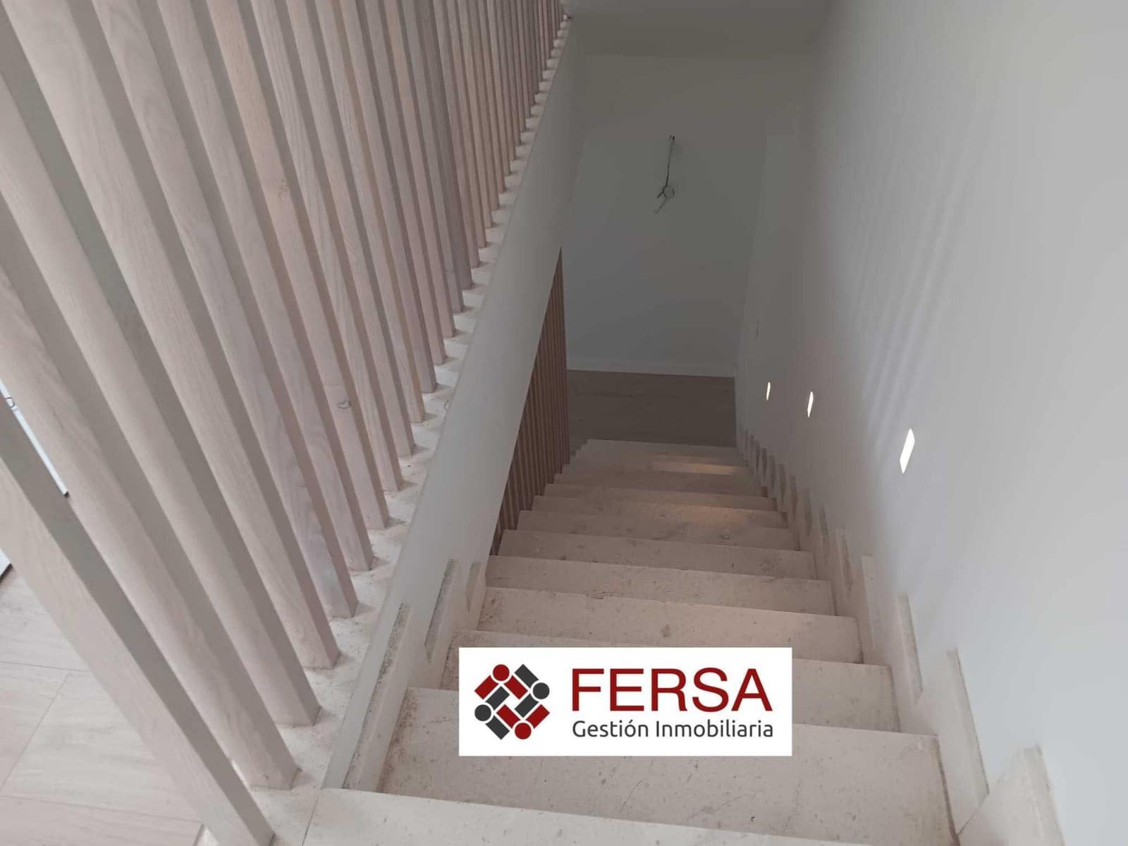 Pareado de 3 habitaciones en El Puerto de Santa María en venta - 950.000 € (Ref: 9851690)