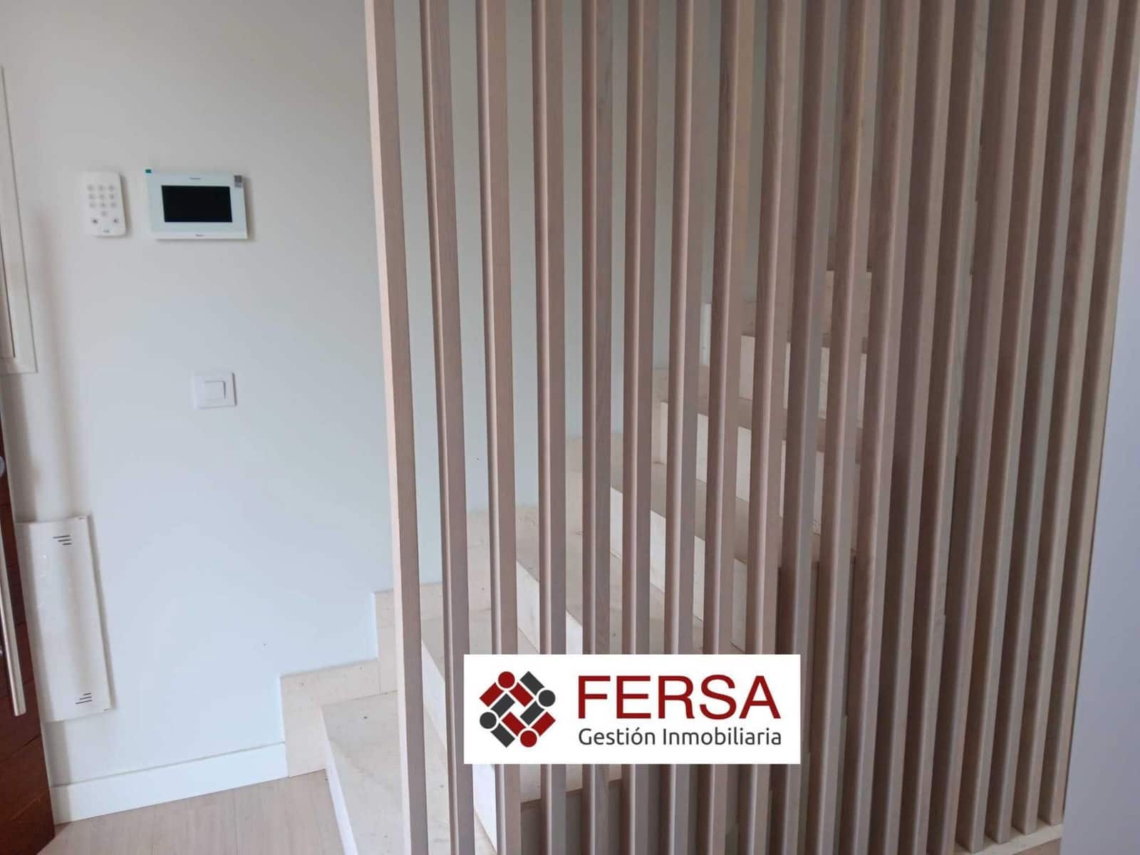 Pareado de 3 habitaciones en El Puerto de Santa María en venta - 950.000 € (Ref: 9851690)