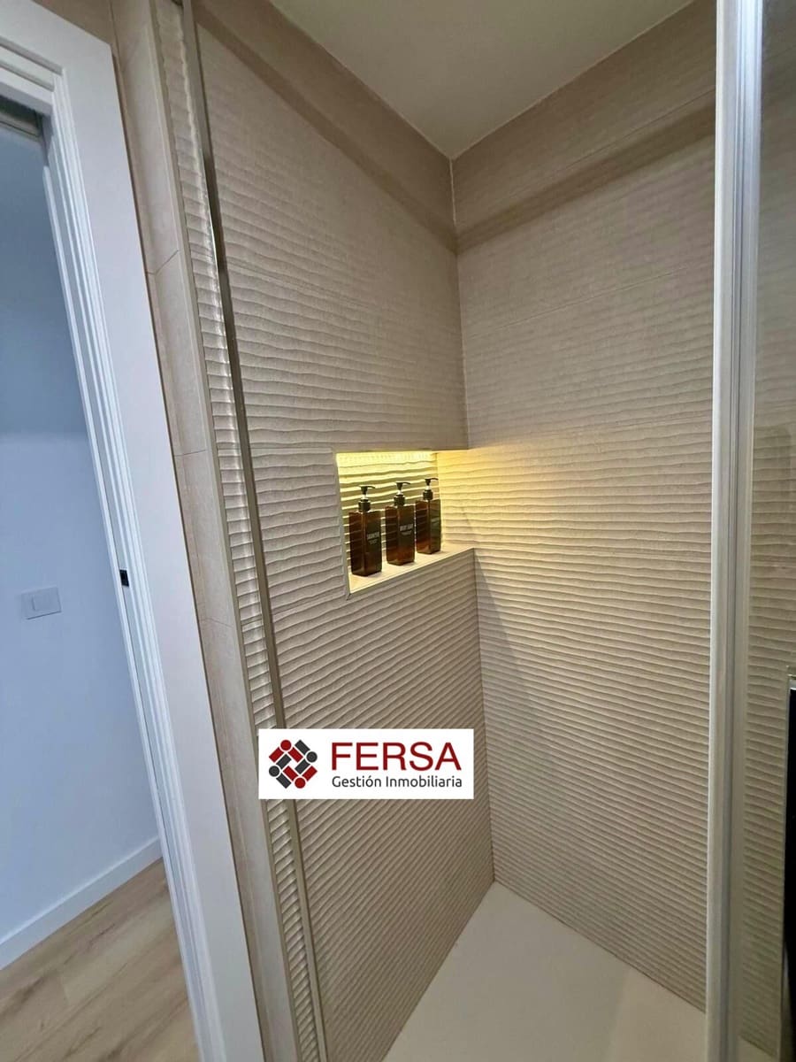 2 soveværelse Lejlighed til leje i El Puerto de Santa Maria - € 950 (Ref: 9865126)