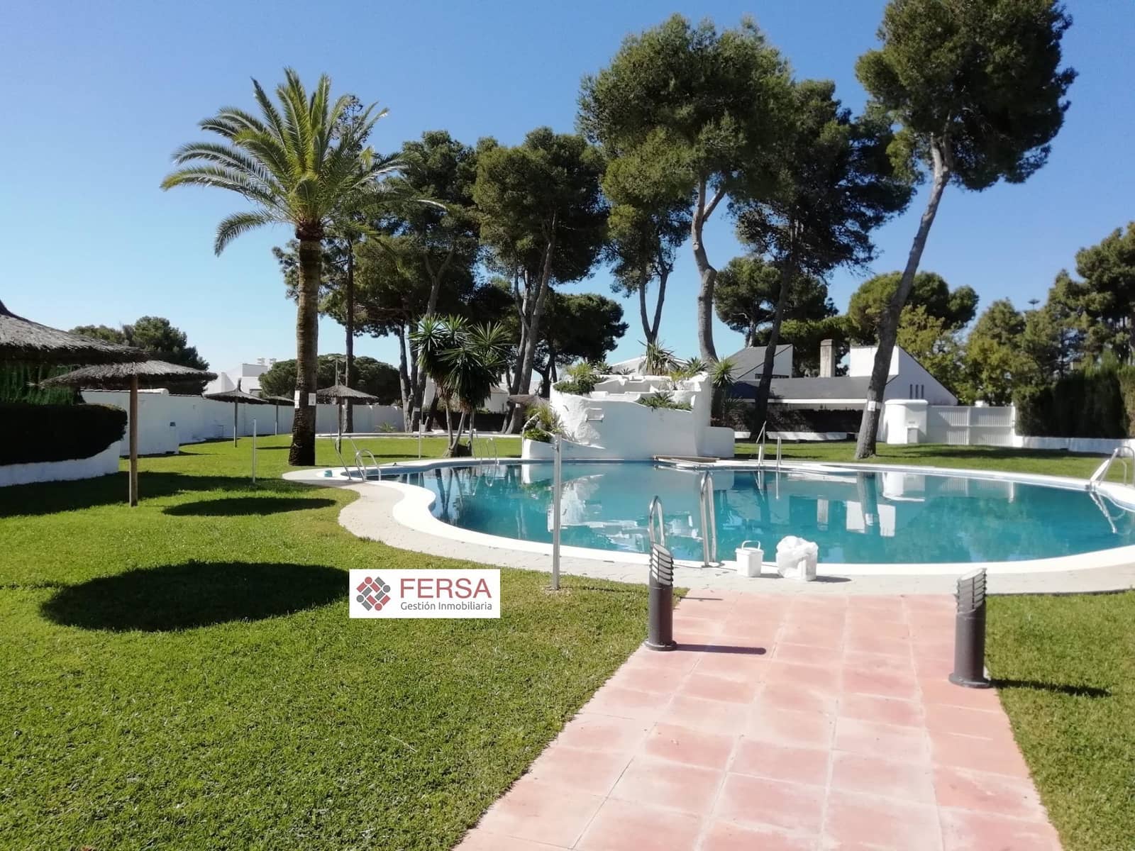 1 soveværelse Lejlighed til leje i El Puerto de Santa Maria med swimmingpool garage - € 850 (Ref: 9865127)