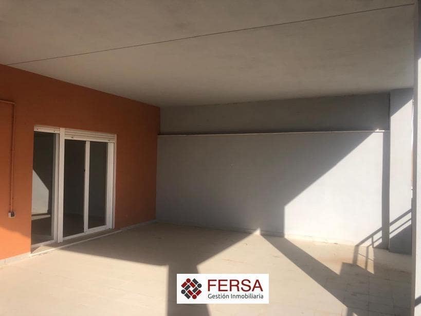 3 soverom Leilighet til leie i El Puerto de Santa Maria med svømmebasseng garasje - € 1 600 (Ref: 9878741)