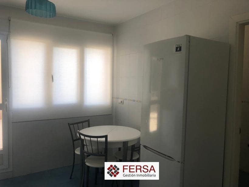3 soverom Leilighet til leie i El Puerto de Santa Maria med svømmebasseng garasje - € 1 600 (Ref: 9878741)