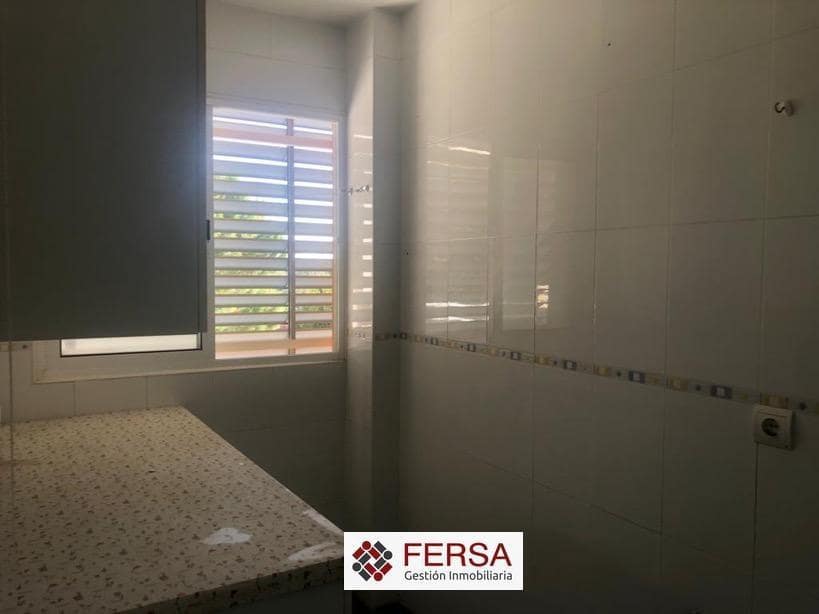 3 soverom Leilighet til leie i El Puerto de Santa Maria med svømmebasseng garasje - € 1 600 (Ref: 9878741)