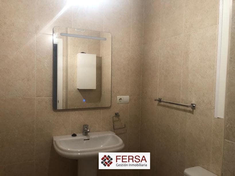 3 soverom Leilighet til leie i El Puerto de Santa Maria med svømmebasseng garasje - € 1 600 (Ref: 9878741)