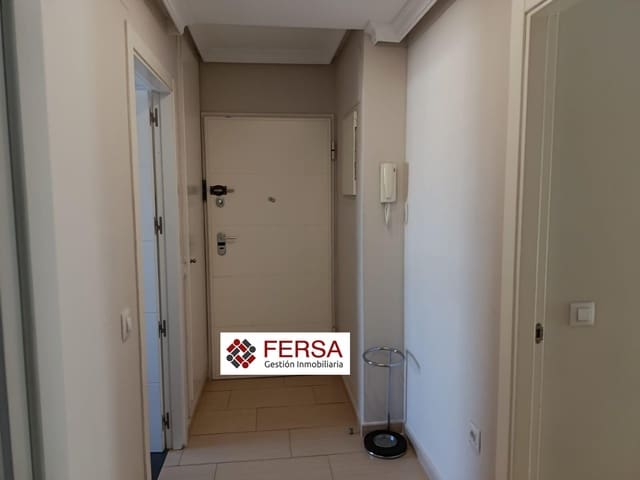 2 soverom Leilighet til leie i El Puerto de Santa María med svømmebasseng garasje - € 980 (Ref: 9878745)