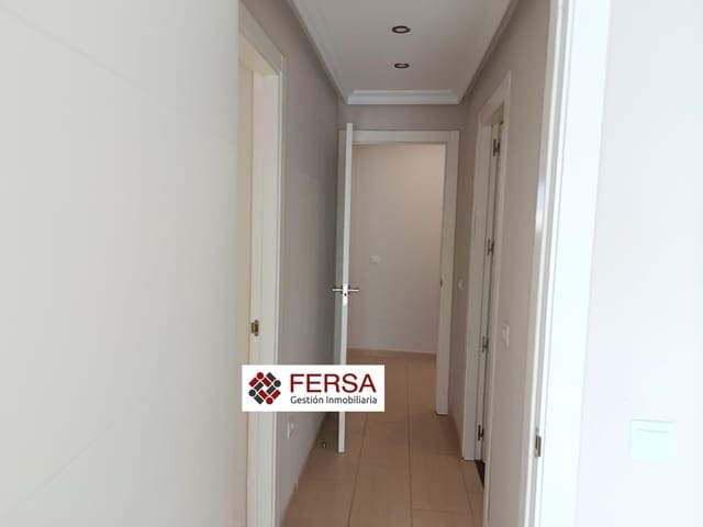 2 soverom Leilighet til leie i El Puerto de Santa María med svømmebasseng garasje - € 980 (Ref: 9878745)