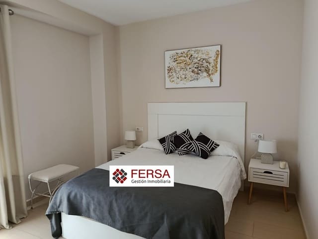 2 soverom Leilighet til leie i El Puerto de Santa María med svømmebasseng garasje - € 980 (Ref: 9878745)