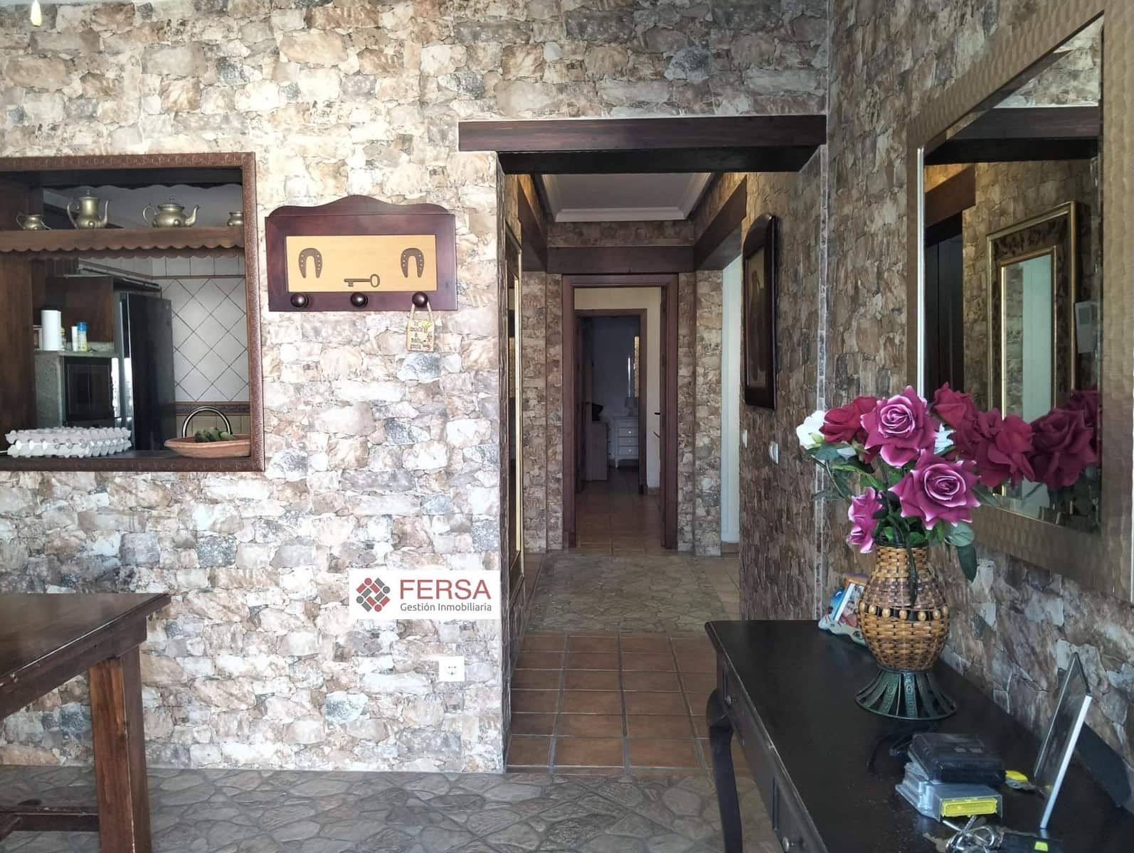 3 chambre Villa/Maison à vendre à El Puerto de Santa Maria - 280 000 € (Ref: 9881881)