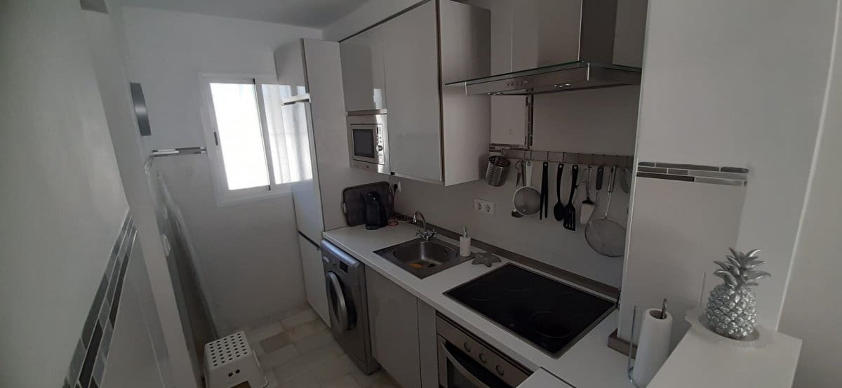 2 bedroom Apartment for rent in El Puerto de Santa Maria with pool - € 800 (Ref: 9899120)