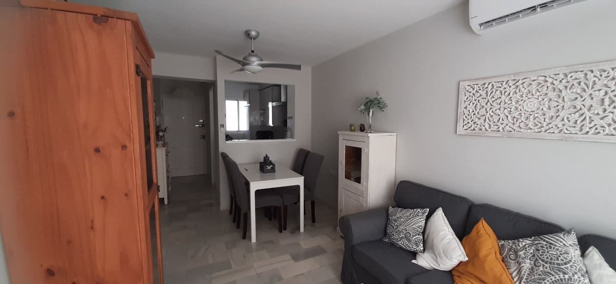 2 bedroom Apartment for rent in El Puerto de Santa Maria with pool - € 800 (Ref: 9899120)