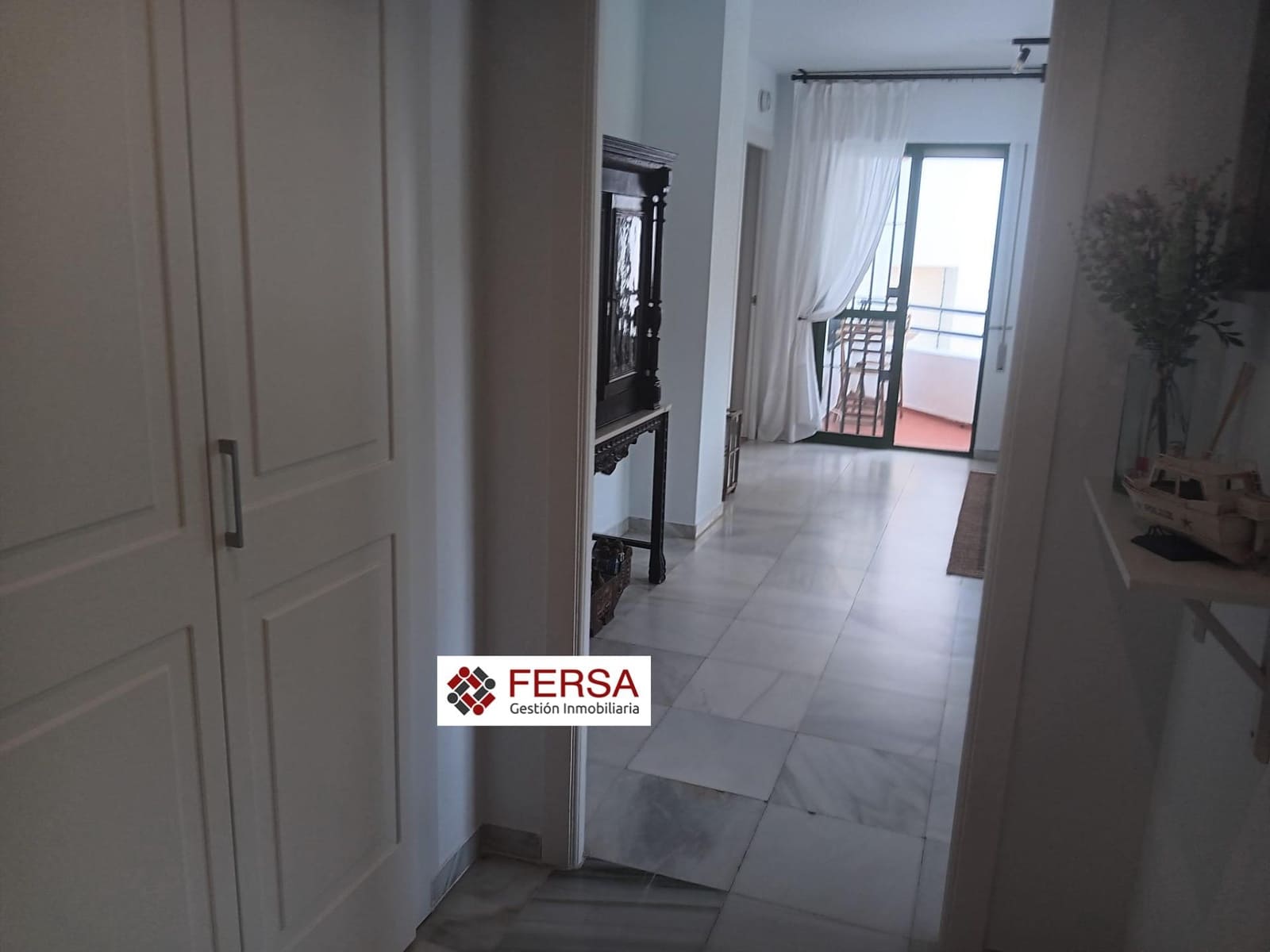 2 sovrum Lägenhet att hyra i El Puerto de Santa Maria med pool garage - 1 200 € (Ref: 9903850)