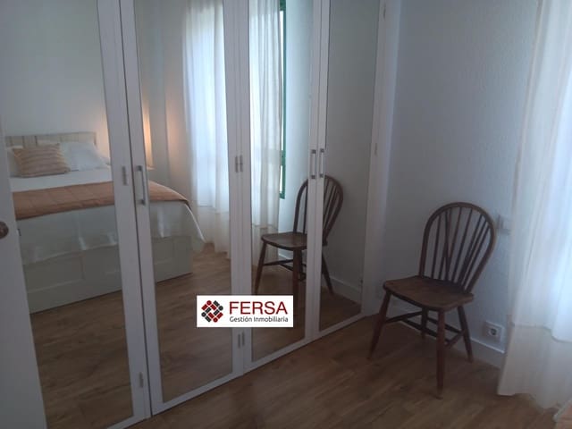 2 sovrum Lägenhet att hyra i El Puerto de Santa María med pool garage - 1 200 € (Ref: 9903850)