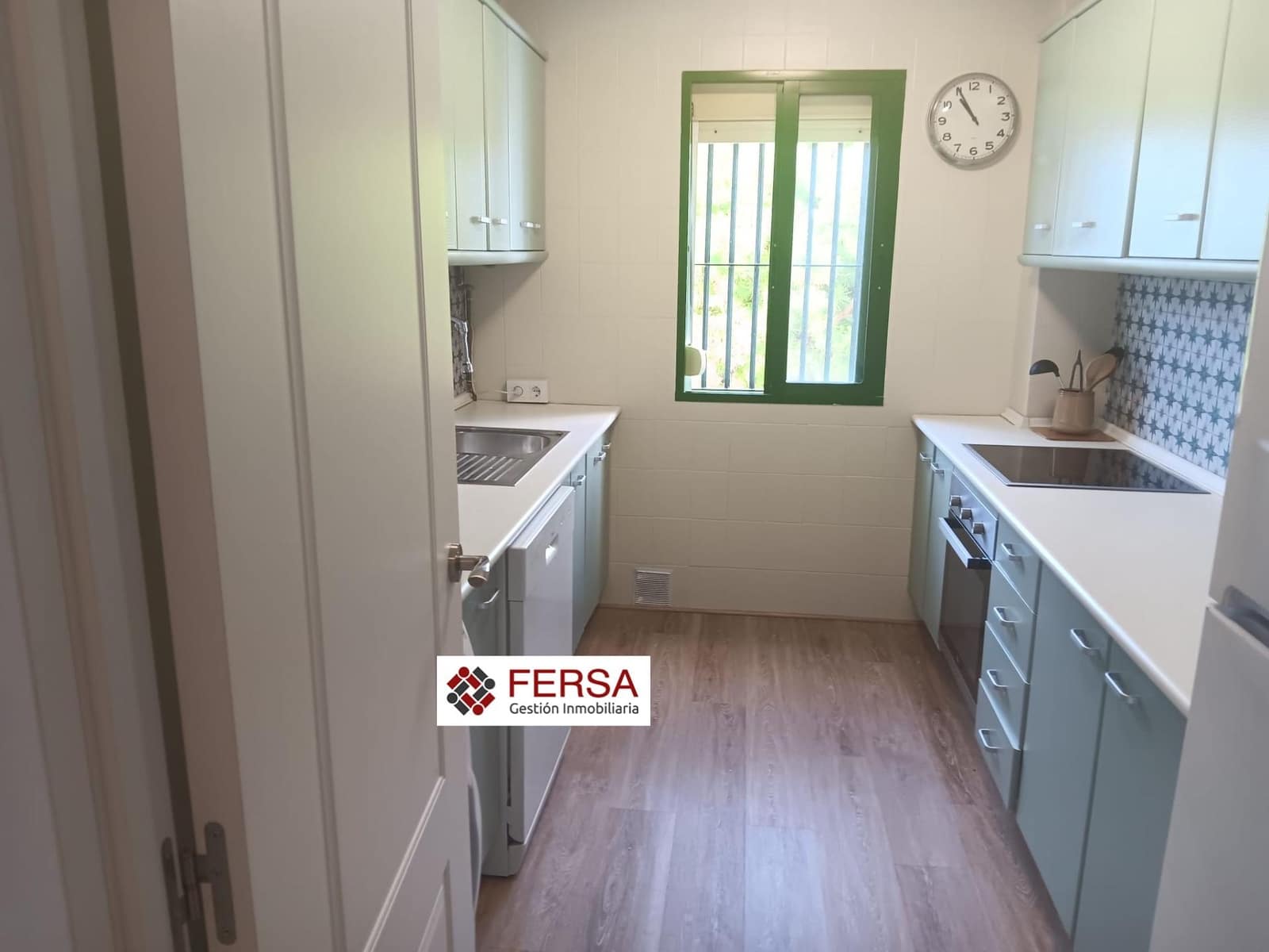 2 sovrum Lägenhet att hyra i El Puerto de Santa Maria med pool garage - 1 200 € (Ref: 9903850)