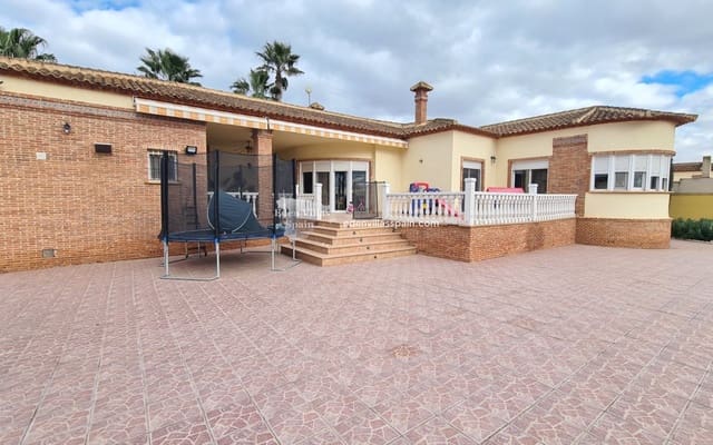 3 slaapkamer Finca/Landhuis te koop in Catral met zwembad garage - € 390.000 (Ref: 10030866)