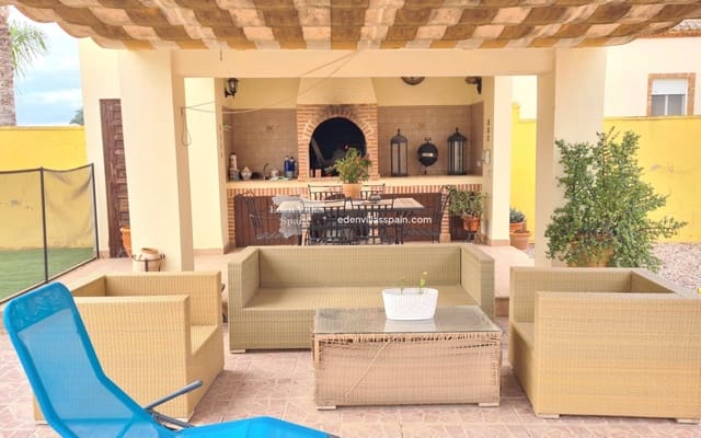 3 soverom Finca/Herregård til salgs i Alicante by med svømmebasseng - € 390 000 (Ref: 10030895)