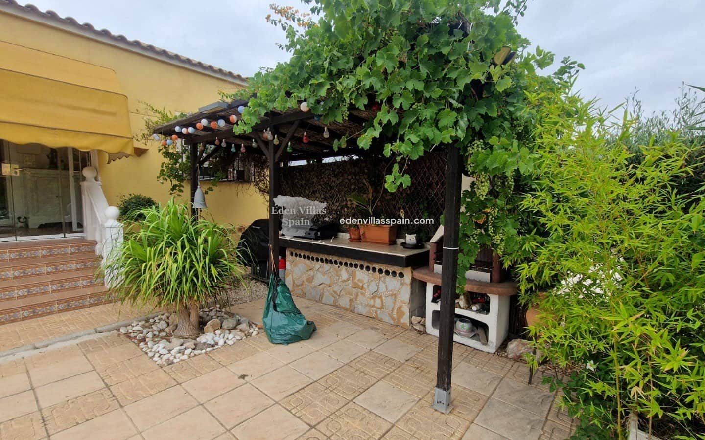 4 sovrum Finca/Hus på landet till salu i Alicante stad med pool - 419 995 € (Ref: 10052044)