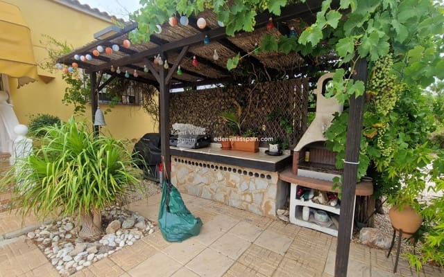 4 sovrum Finca/Hus på landet till salu i Alicante stad med pool - 419 995 € (Ref: 10052044)