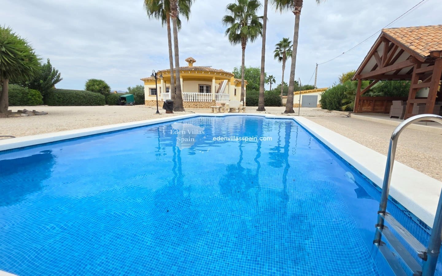 Finca/Casa Rural de 3 habitaciones en Catral en venta con piscina garaje - 420.000 € (Ref: 10127275)