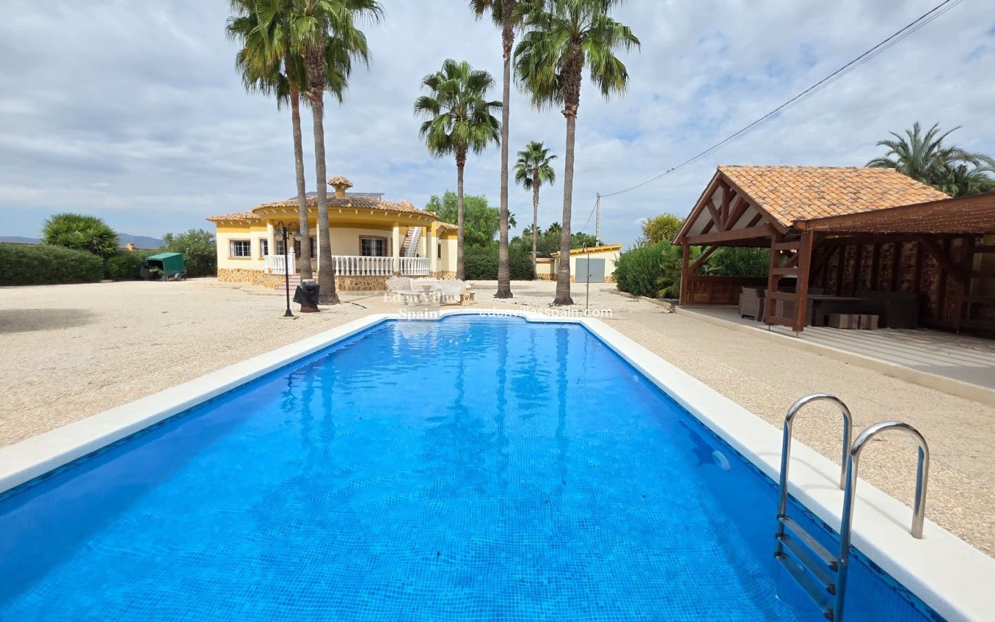 Finca/Casa Rural de 3 habitaciones en Catral en venta con piscina garaje - 420.000 € (Ref: 10127275)