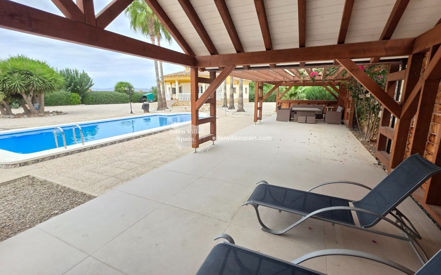 Finca/Casa Rural de 3 habitaciones en Catral en venta con piscina garaje - 420.000 € (Ref: 10127275)