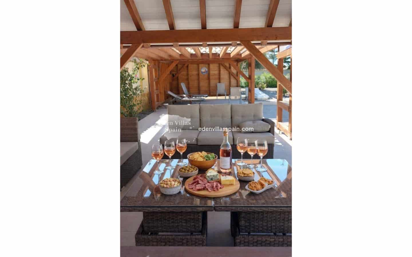 Finca/Casa Rural de 3 habitaciones en Catral en venta con piscina garaje - 420.000 € (Ref: 10127275)