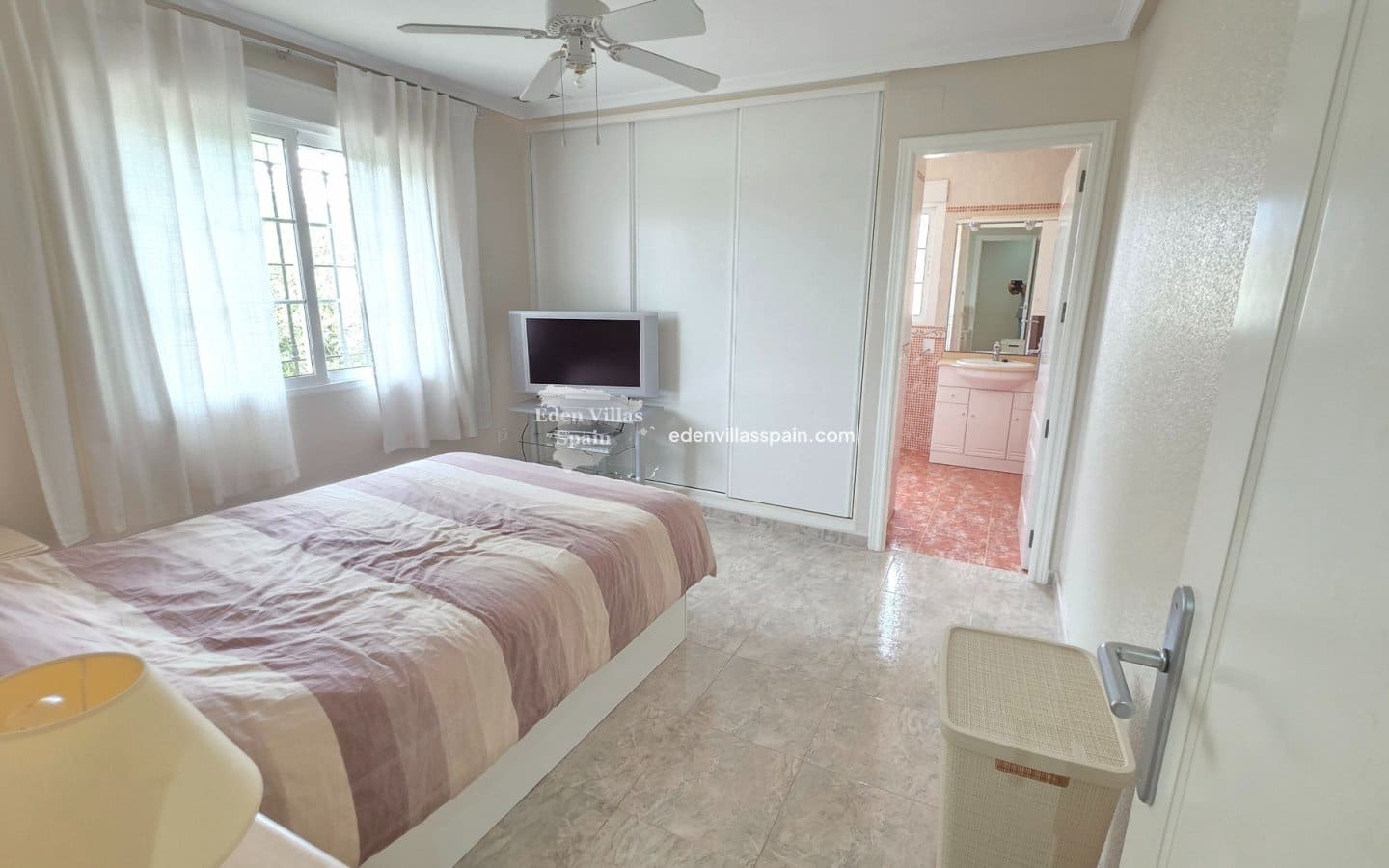 Finca/Casa Rural de 3 habitaciones en Catral en venta con piscina garaje - 420.000 € (Ref: 10127275)